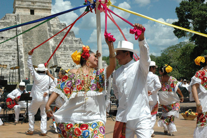 Ballet Folklórico del Estado de Yucatán