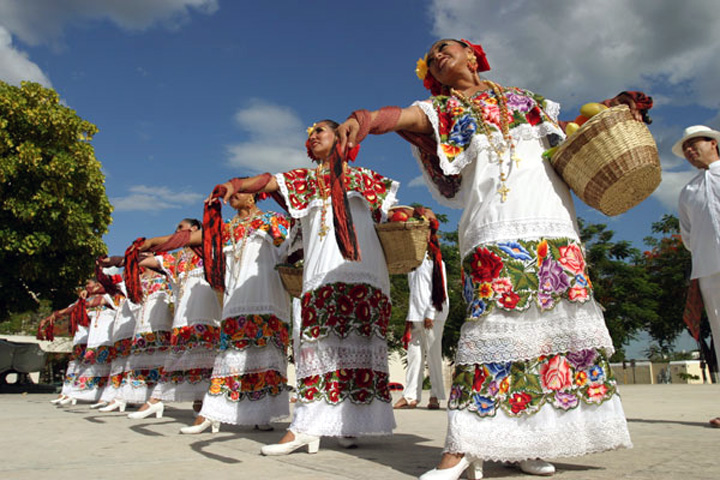 Ballet Folklórico del Estado de Yucatán