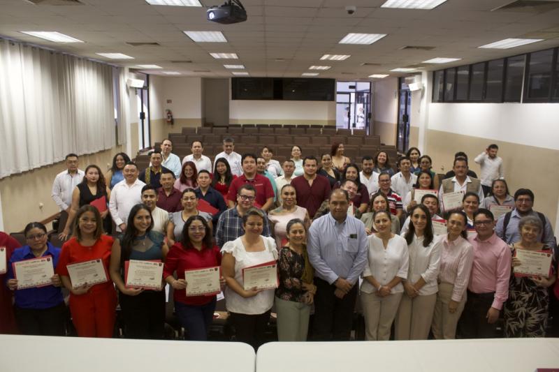 Impulsan herramientas para un servicio público libre de prejuicios