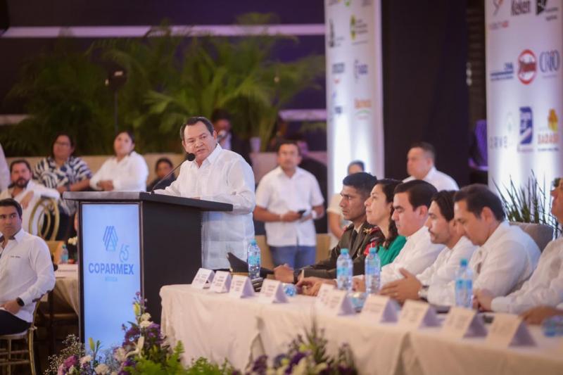 Encabeza el Gobernador Joaquín Díaz Mena la toma de protesta del Consejo Directivo 2026-2027 de la Coparmex