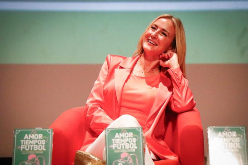 Sedeculta presenta en la Filey el libro "El amor en tiempos de futbol"