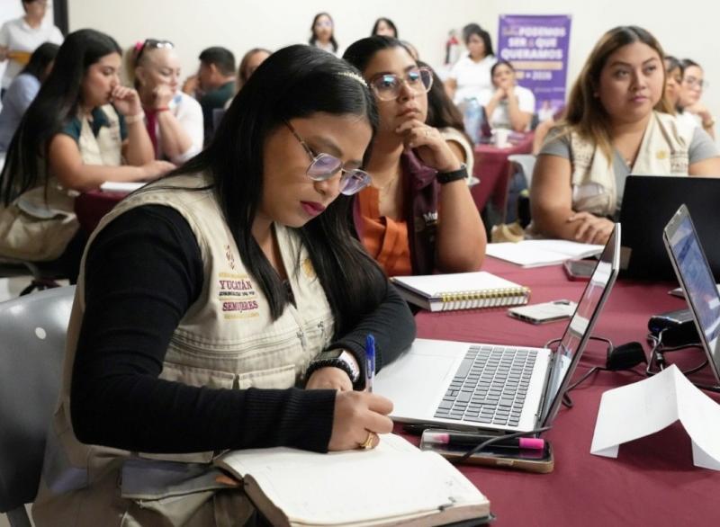 Capacitan a servidoras públicas para fortalecer el registro y atención de la violencia contra las mujeres