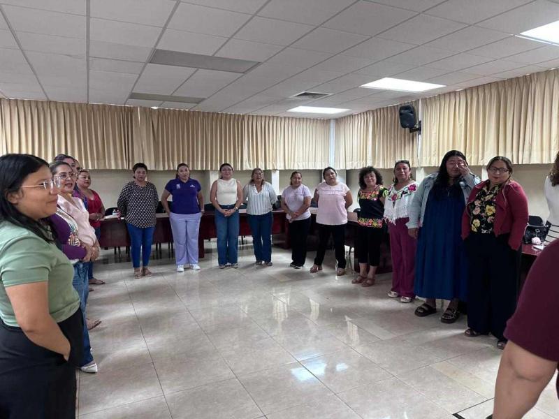 Capacitan a 21 municipios en primeros auxilios jurídicos para atender a mujeres en situación de violencia
