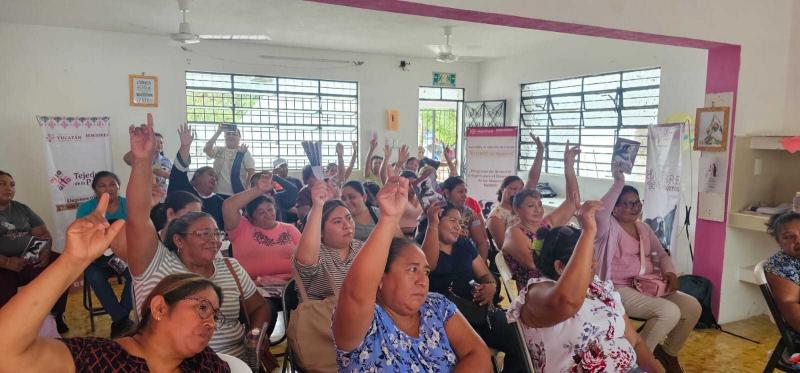 Concluye instalación de comités ciudadanos en los 45 Centros Libre de Yucatán