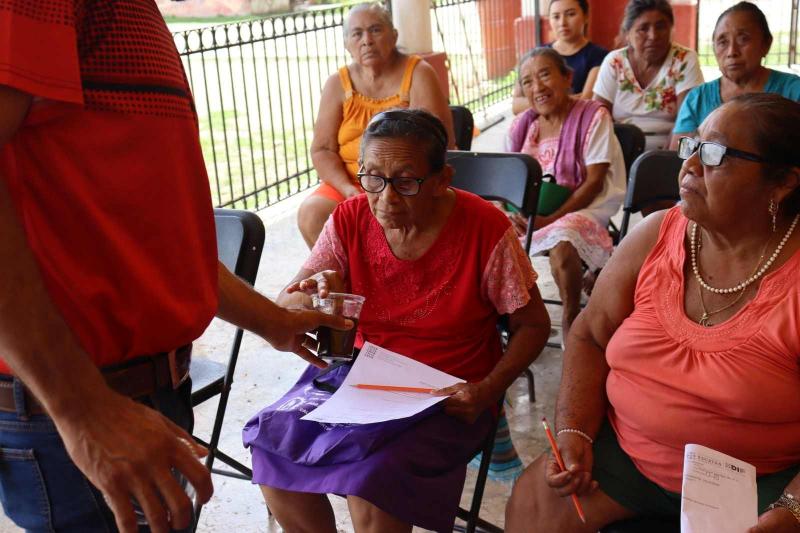 DIF Yucatán capacita a grupos comunitarios en producción y consumo de alimentos saludables