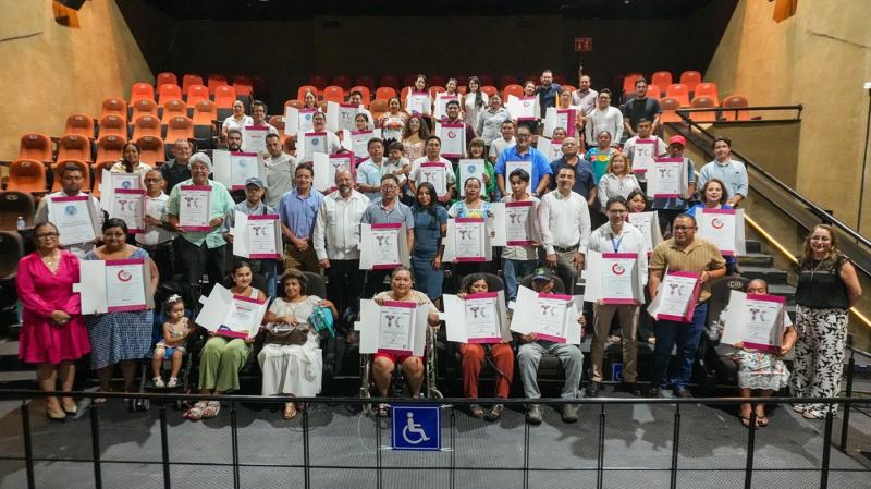 Yucatán reconoce a empresas y proyectos comunitarios por calidad turística