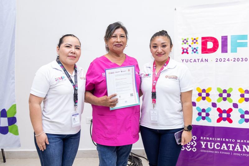 DIF Yucatán fortalece la profesionalización del servicio público con certificación en competencias laborales