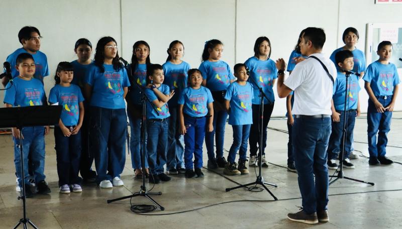 Coros infantiles de Sedeculta llenan Gran Museo del Mundo Maya con el concierto "Dame la mano y cantaremos"