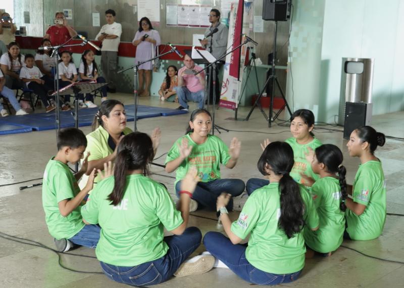 Coros infantiles de Sedeculta llenan Gran Museo del Mundo Maya con el concierto "Dame la mano y cantaremos"