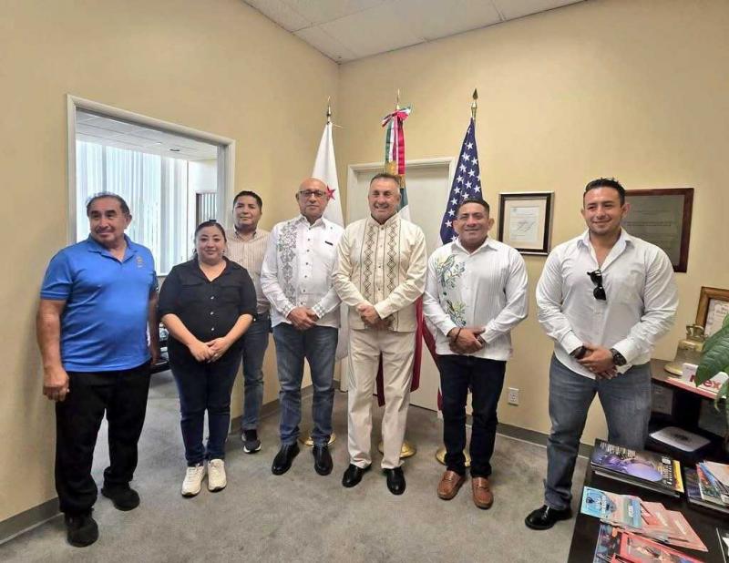 Gobierno del Estado estrecha vínculos con comunidad yucateca en California