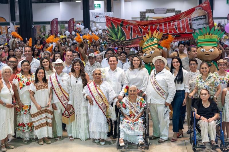 Expo Personas Adultas Mayores brinda servicios gratuitos y actividades de bienestar
