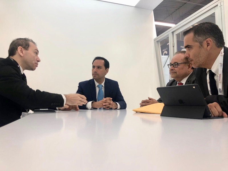El Gobernador Mauricio Vila Dosal posiciona a Yucatán ante la industria aeronáutica mundial 
