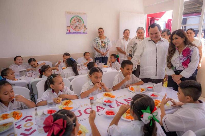 Invierte Renacimiento Maya 1.4 millones de pesos en comedor escolar para Tahmek