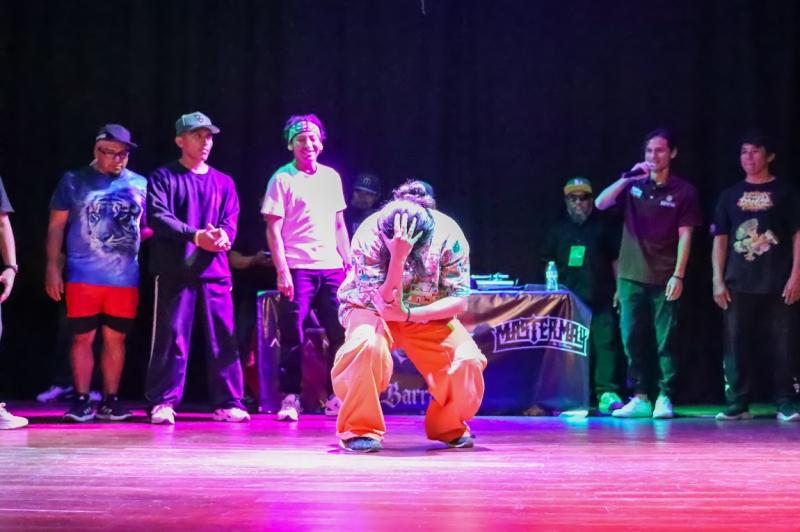 Rap, breakdance y música unen a las juventudes en "Sinergia, Encuentro Urbano"