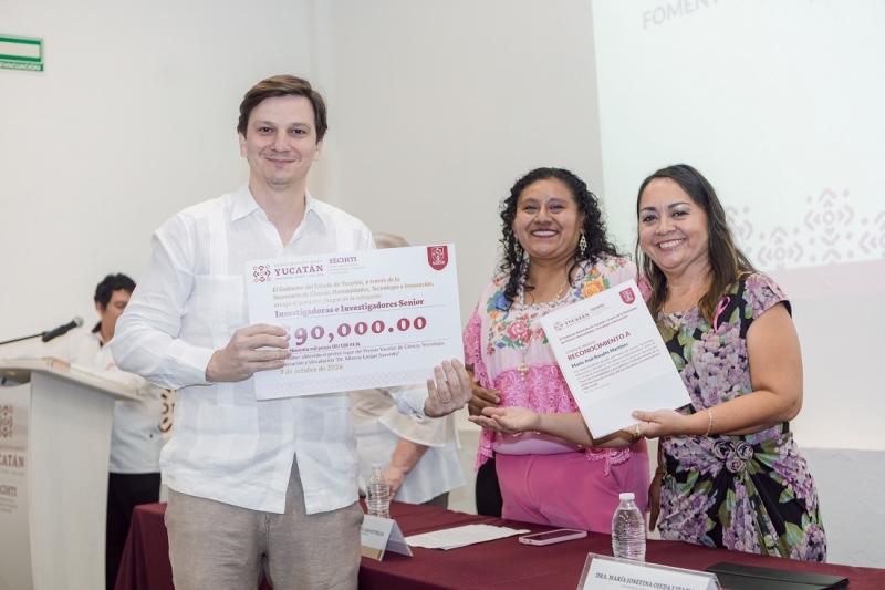 Yucatán reconoce talento científico con premios por 232 mil pesos