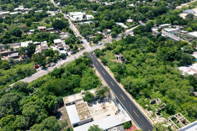 San Luis Sur Dzununcán: 18 calles reparadas y 100 metros de calle nueva en siete semanas