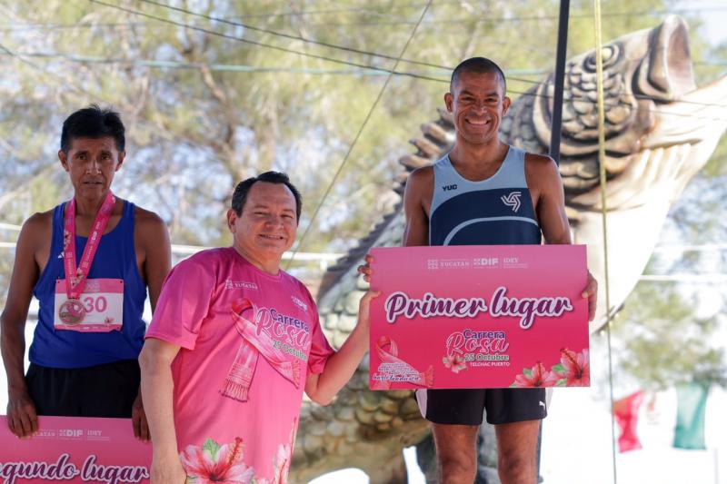 Mastografías y Papanicolaou gratis al terminar la caminata: la Carrera Rosa llega a Telchac Puerto y el 30 de octubre entregarán 92 prótesis mamarias