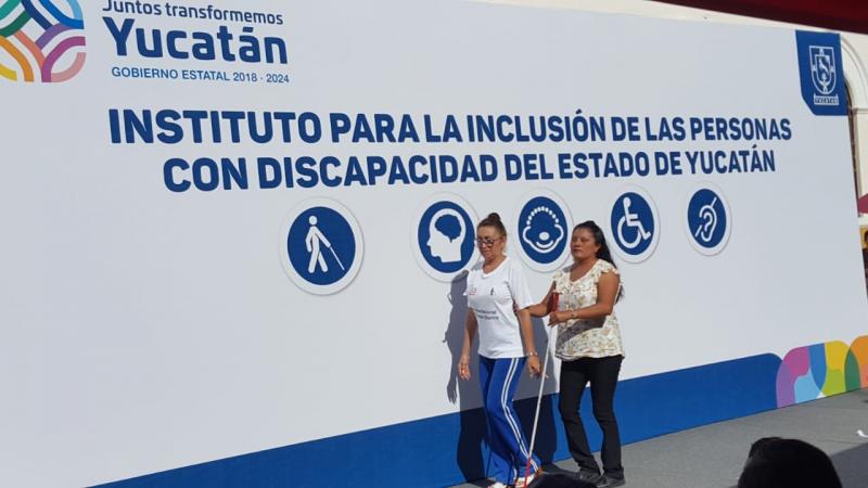 El Iipedey lleva a cabo diversas actividades para sensibilizar sobre los retos que enfrentan las personas con discapacidad visual.