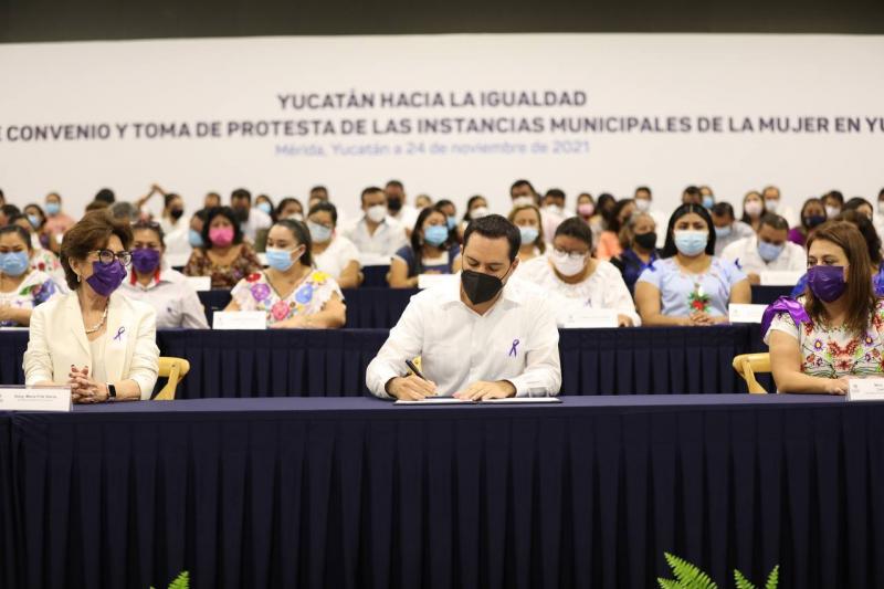 Yucatán se convierte en el único estado del país donde todos sus municipios cuentan con su Instituto de la Mujer, un logro histórico