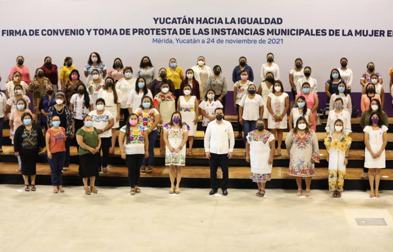 Yucatán se convierte en el único estado del país donde todos sus municipios cuentan con su Instituto de la Mujer, un logro histórico