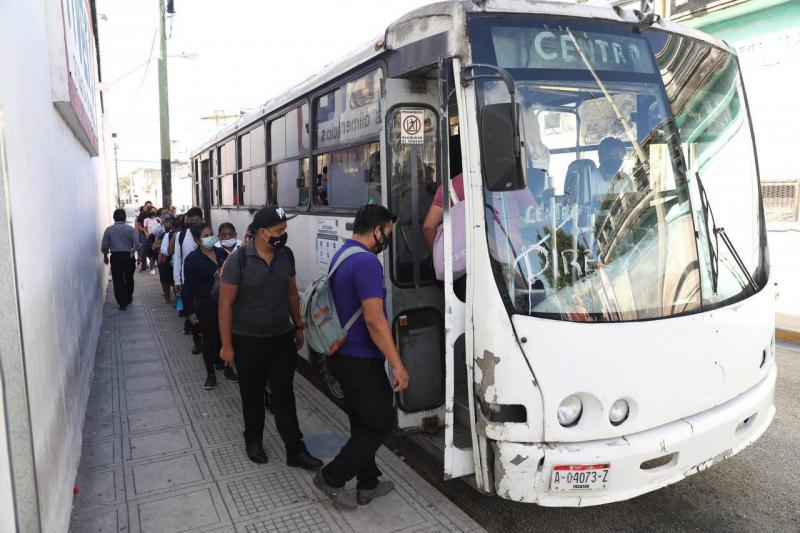 Cortes a la circulación vehicular y reubicación de paraderos en el Centro Histórico de Mérida por Fiestas Patrias