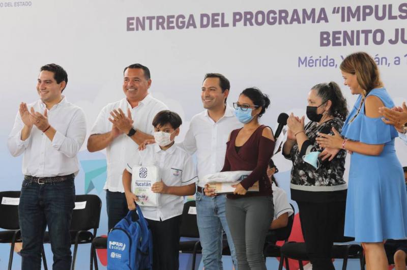 Impulso Escolar continúa apoyando la economía de miles de padres de familia de Yucatán
