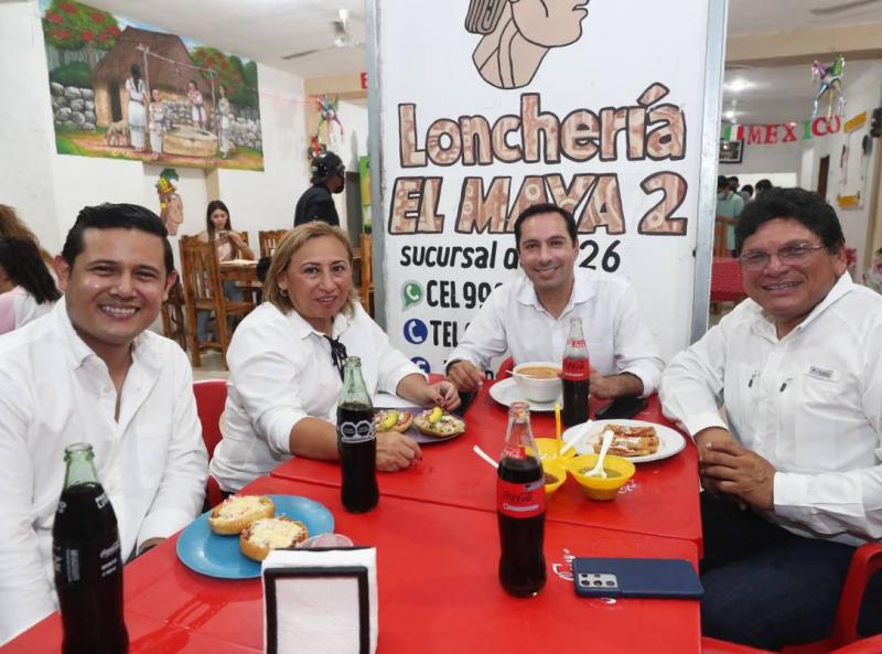 El Gobernador Mauricio Vila Dosal pasará la noche en la región poniente de Yucatán para atender a los pobladores de la zona