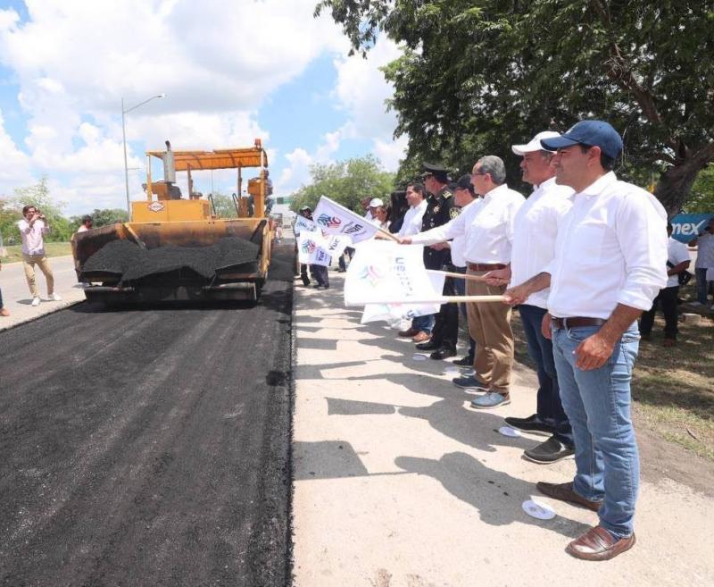 Pone en marcha el Gobernador Mauricio Vila Dosal tercera etapa de trabajos de repavimentación de los kilómetros más críticos del Periférico de Mérida