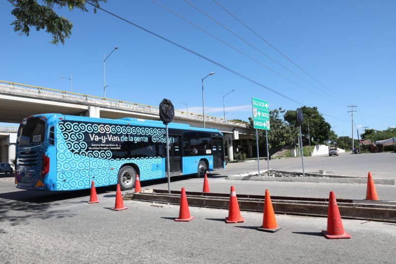 Continúan las mejoras a la movilidad urbana con cambios en la vialidad del Periférico de Mérida