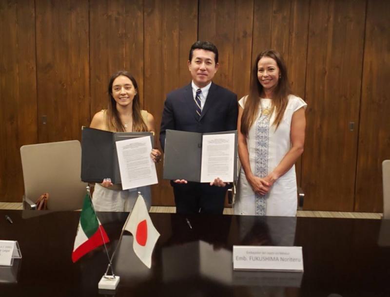 El Gobierno de Japón dona 1.5 millones de pesos al estado de Yucatán para impulsar la reducción de la pobreza y atender a la población maya en el municipio de Tzucacab