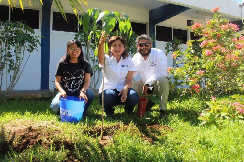 En equipo, estudiantes y gobierno logran un Yucatán más verde a través del programa 
