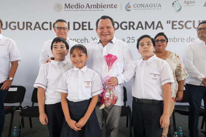 Inicia programa "Escuelas con Agua" para garantizar agua limpia en primarias de Yucatán