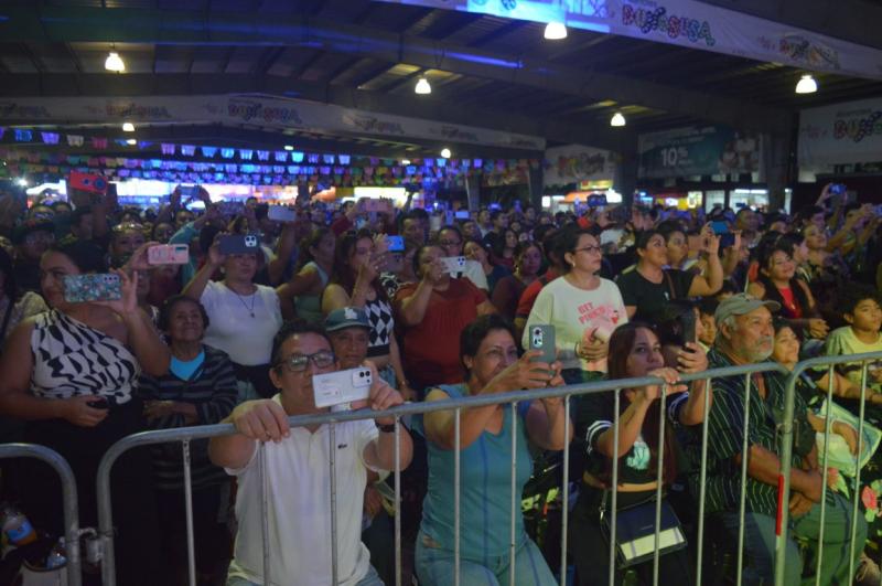 Afluencia récord en la Feria Internacional Yucatán Xmatkuil 2025 durante su segundo domingo