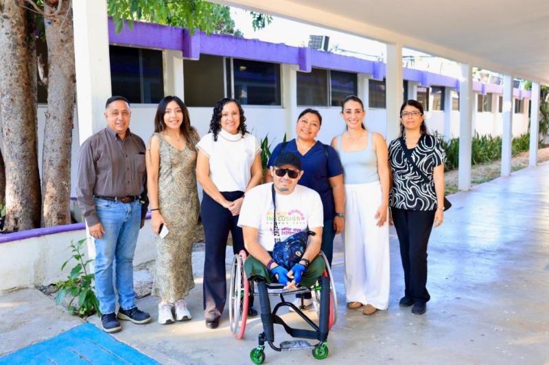 Persona con discapacidad vive un día en la SDS  