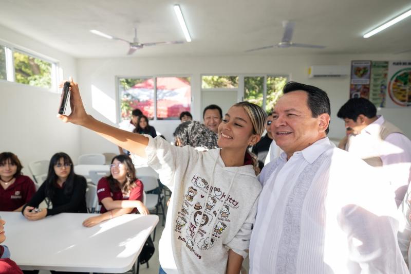 Fortalecen infraestructura educativa con espacios dignos para estudiantes