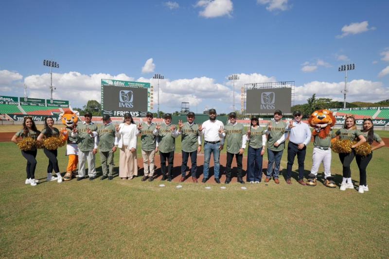 Promueven incorporación a la seguridad social de personal del Parque de Béisbol Kukulcán