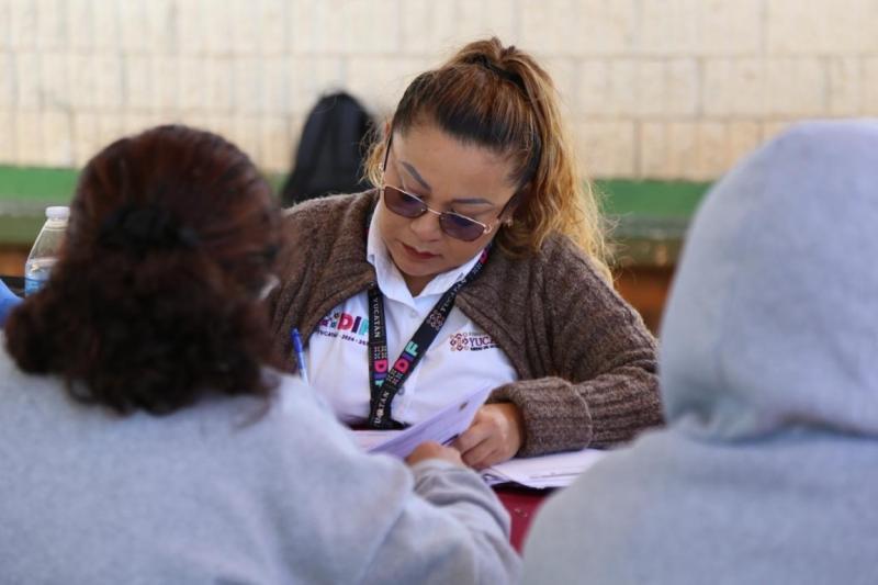 DIF Yucatán acompaña a pacientes con cáncer con apoyos que fortalecen a las familias