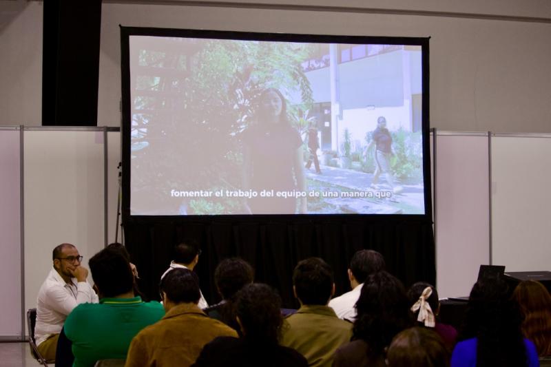 Cepredey presenta experiencia de liderazgo universitario y cultura de paz en foro internacional