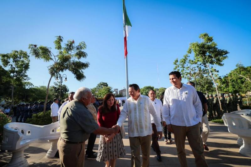 Gobierno del Estado conmemora mes del Ejército y de la Fuerza Aérea Mexicana