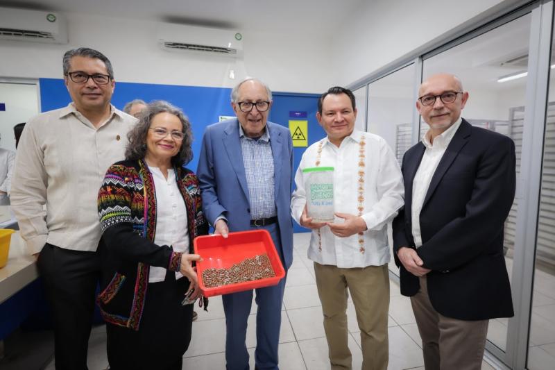 Yucatán es referente nacional en innovación para el control del dengue y otras arbovirosis