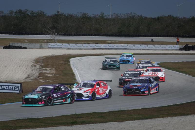 Gobernador Joaquín Díaz Mena encabeza premiación de la Súper Copa Roshfrans