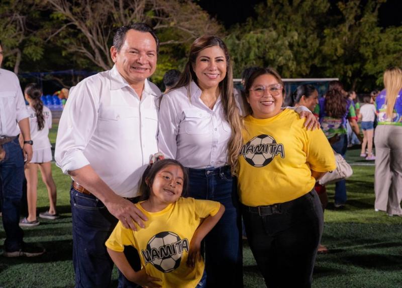 Cientos de familias participan en el Mundial del Renacimiento Familiar: Sonrisas y Goles 2026