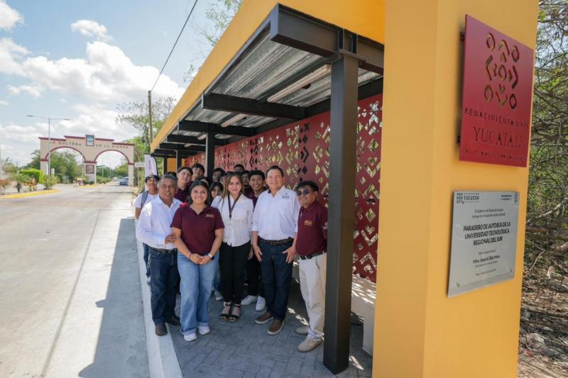 Estudiantes de la UTR Sur ya cuentan con paradero digno y seguro