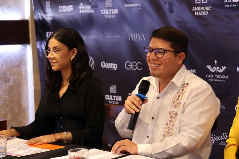 DIF Yucatán y la Universidad Anáhuac Mayab organizan Fashion Show a beneficio de Casa Otoch