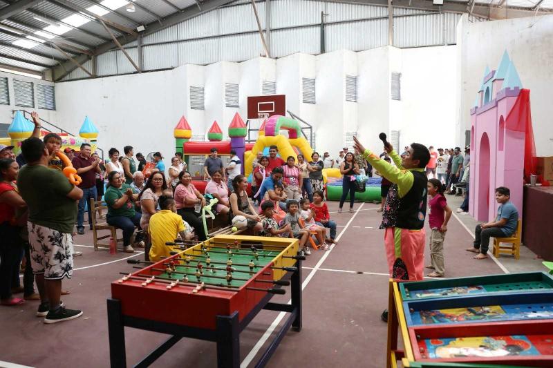 Celebran a las infancias en el Cereso de Mérida