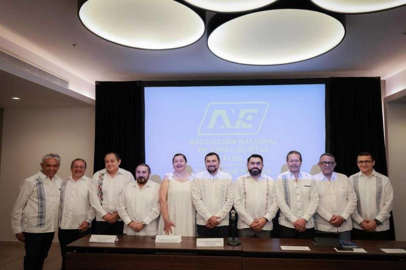 Yucatán continúa el proceso de mejora en la calificación crediticia del estado