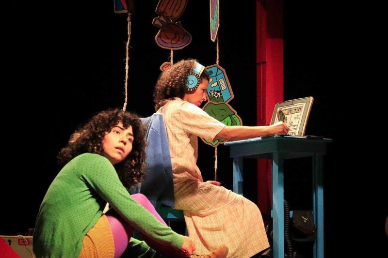 "Catsup" llena el Teatro Daniel Ayala con funciones gratuitas por el Día de la Niñez