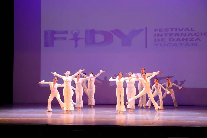 Con jarana, Sedeculta inaugura Festival Internacional de Danza Yucatán 2026