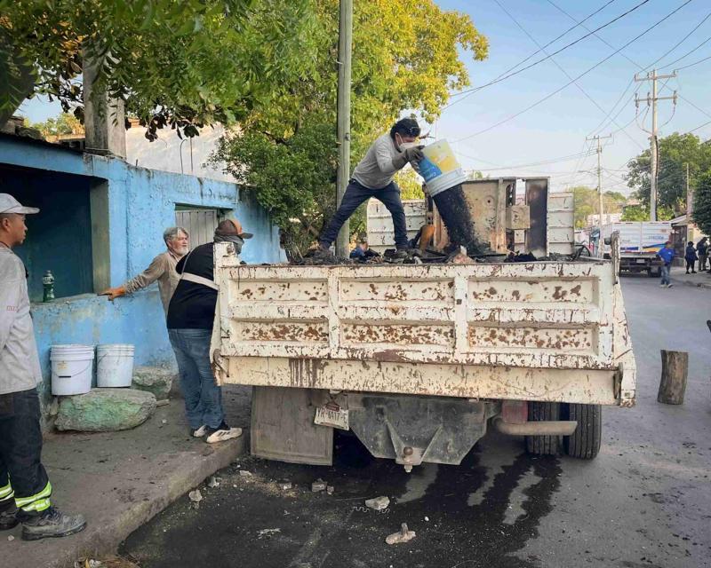 Renacimiento Maya atiende con rapidez a familia afectada por incendio en Mérida