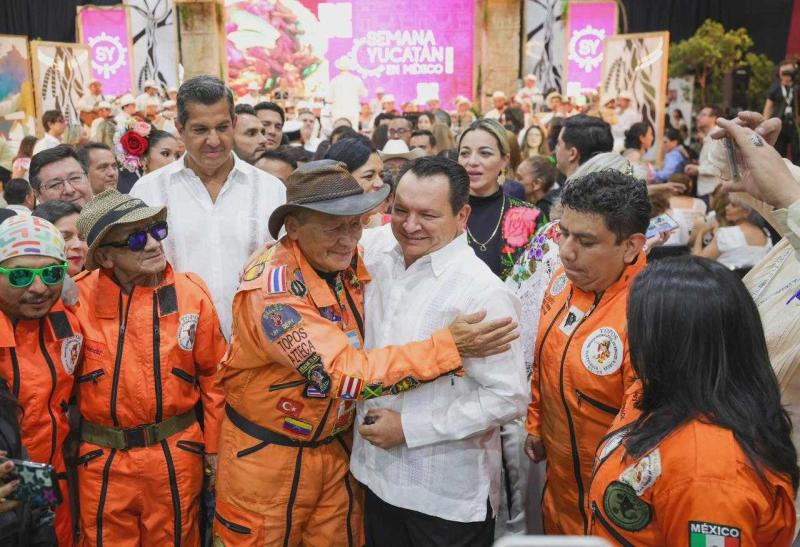 Semana de Yucatán reúne nuevamente al Gobernador Joaquín Díaz Mena y a Los Topos